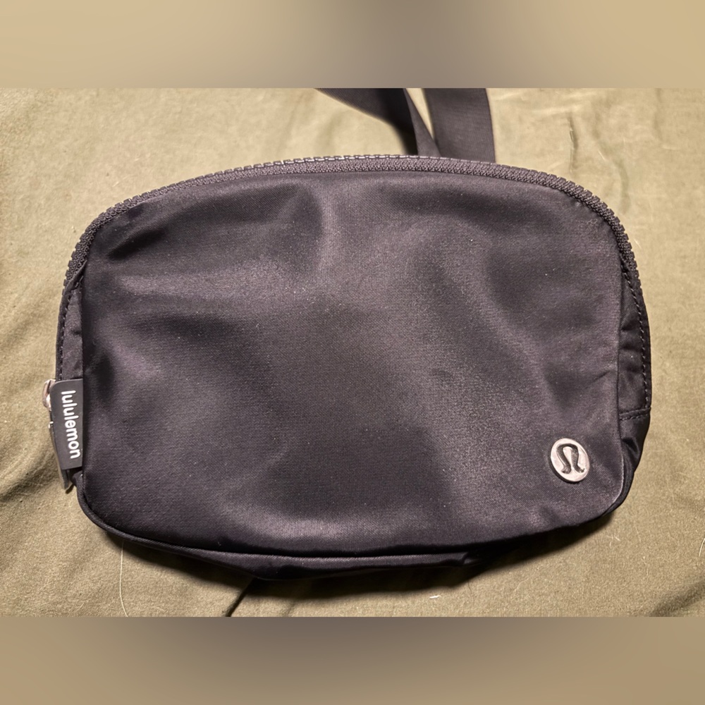 lululemon belt bag fanny pack